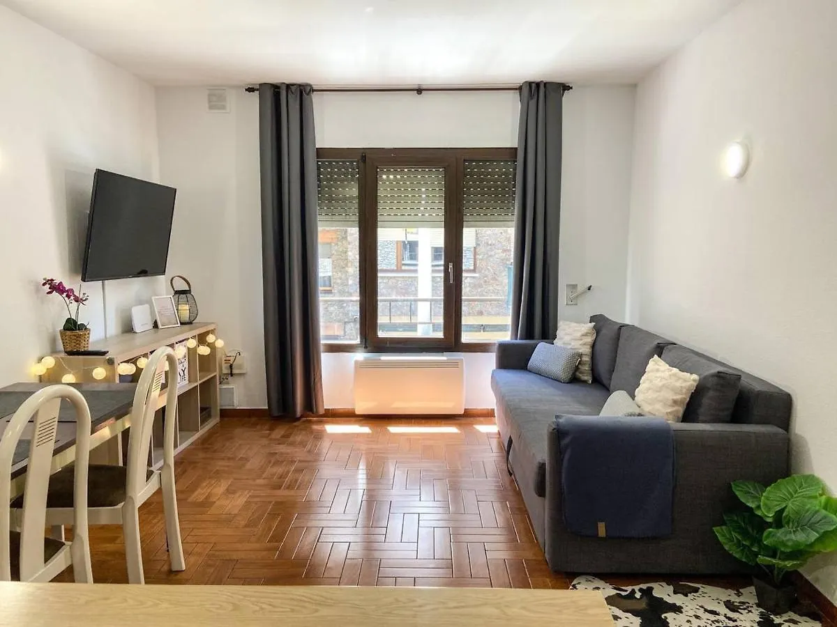 Apartamento Encamp Centro - A Pie De Todo - Ideal Parejas
