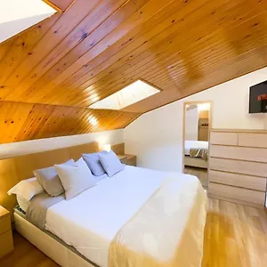  Appartement Elegante Atico - Free Parking Wifi Smarttv - Con Altillo Y 2 Banos Completos! L By Bonesvacances